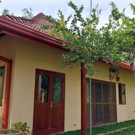 El-Nivasa Villa In Weligama Zewnętrze zdjęcie